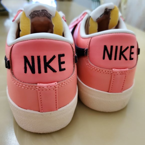 Nike Blazer Low 77 - Picture 8 of 10